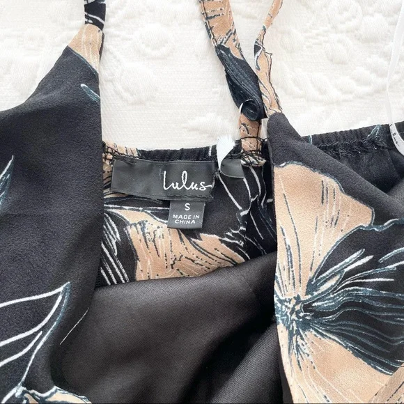 NWOT Lulus Darling Daylily Black Floral Print High-Low Maxi Dress Small - Picture 3 of 7